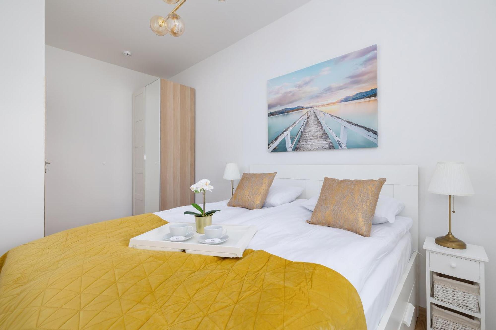 Luxury Two Bedroom Apartment With Terrace And Parking By Renters Prestige Katowice Zewnętrze zdjęcie