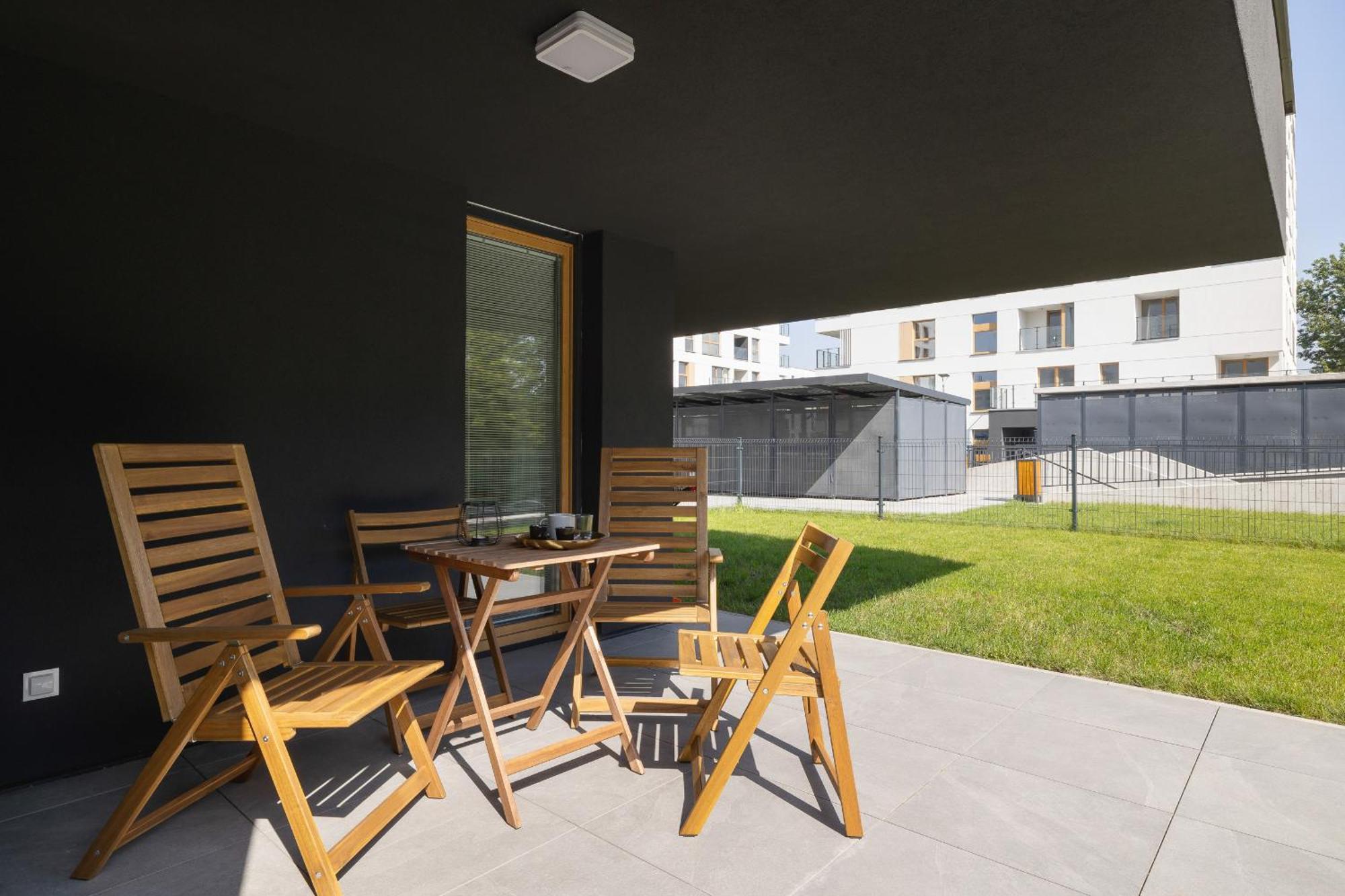 Luxury Two Bedroom Apartment With Terrace And Parking By Renters Prestige Katowice Zewnętrze zdjęcie