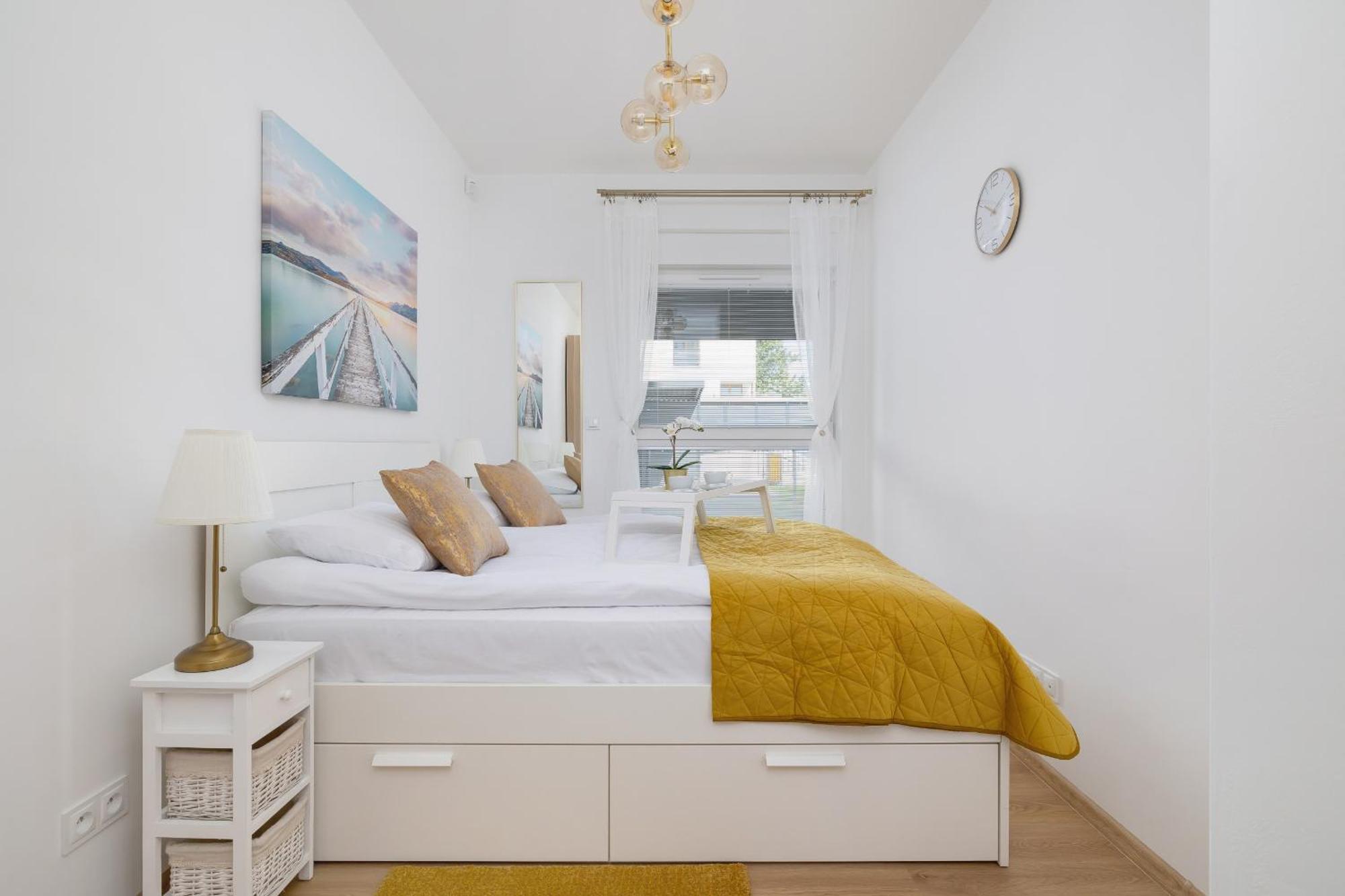 Luxury Two Bedroom Apartment With Terrace And Parking By Renters Prestige Katowice Zewnętrze zdjęcie